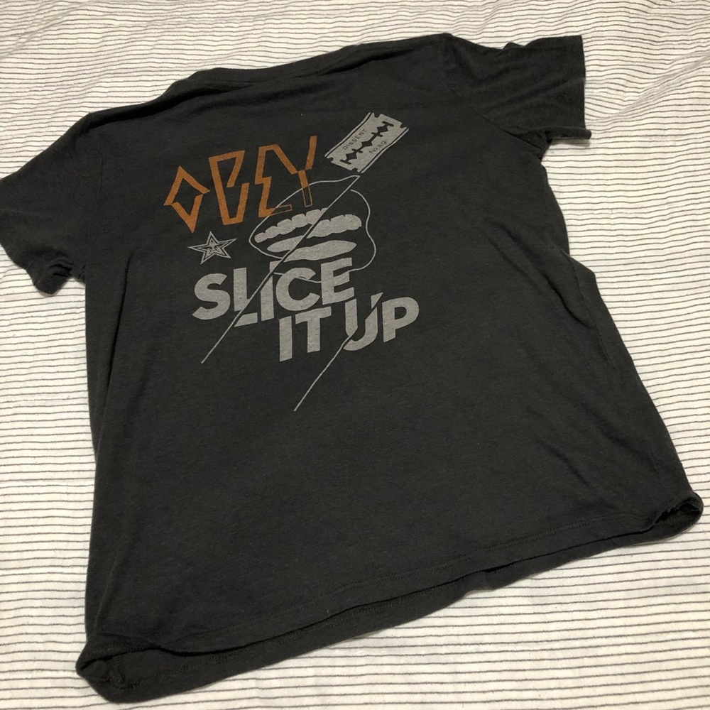 Obey shirt